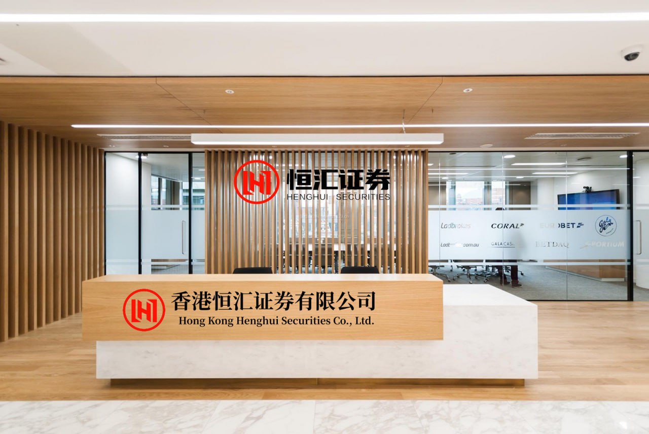 股顺网 过敏性鼻炎不用常年吃药，学会这两招，能少复发、少遭罪！